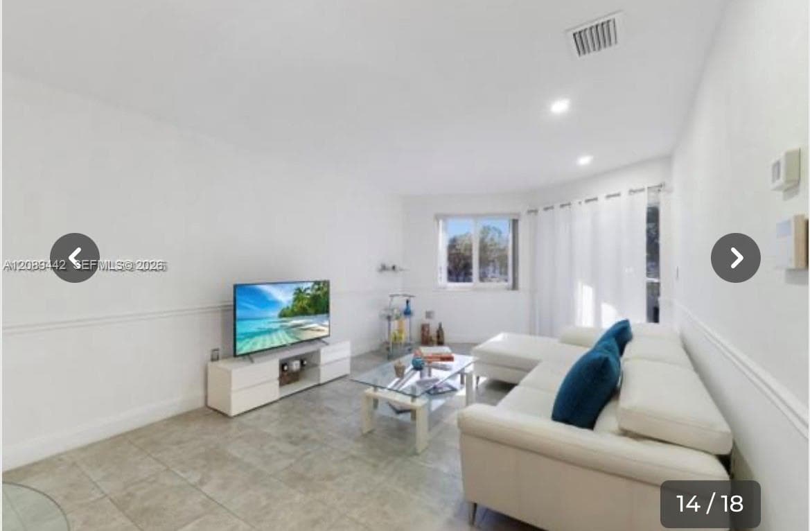 18630 NE 18th Ave # 235, Miami FL 33179