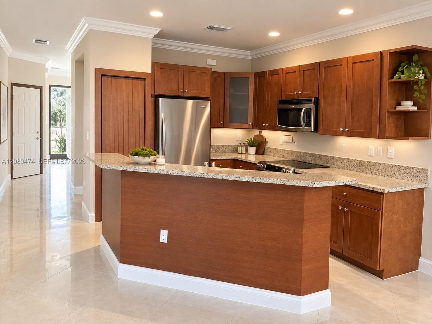 7439 NW 107th Path, Doral FL 33178