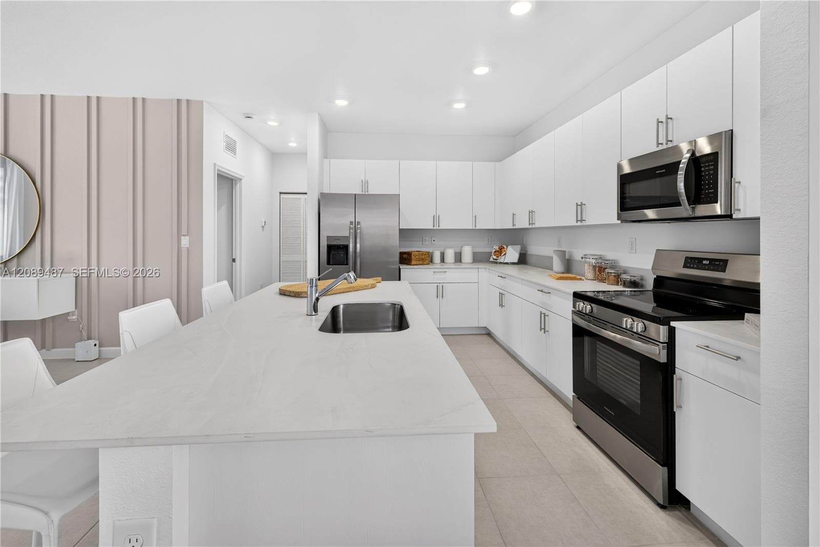 19459 SW 336 TER, Miami FL 33034