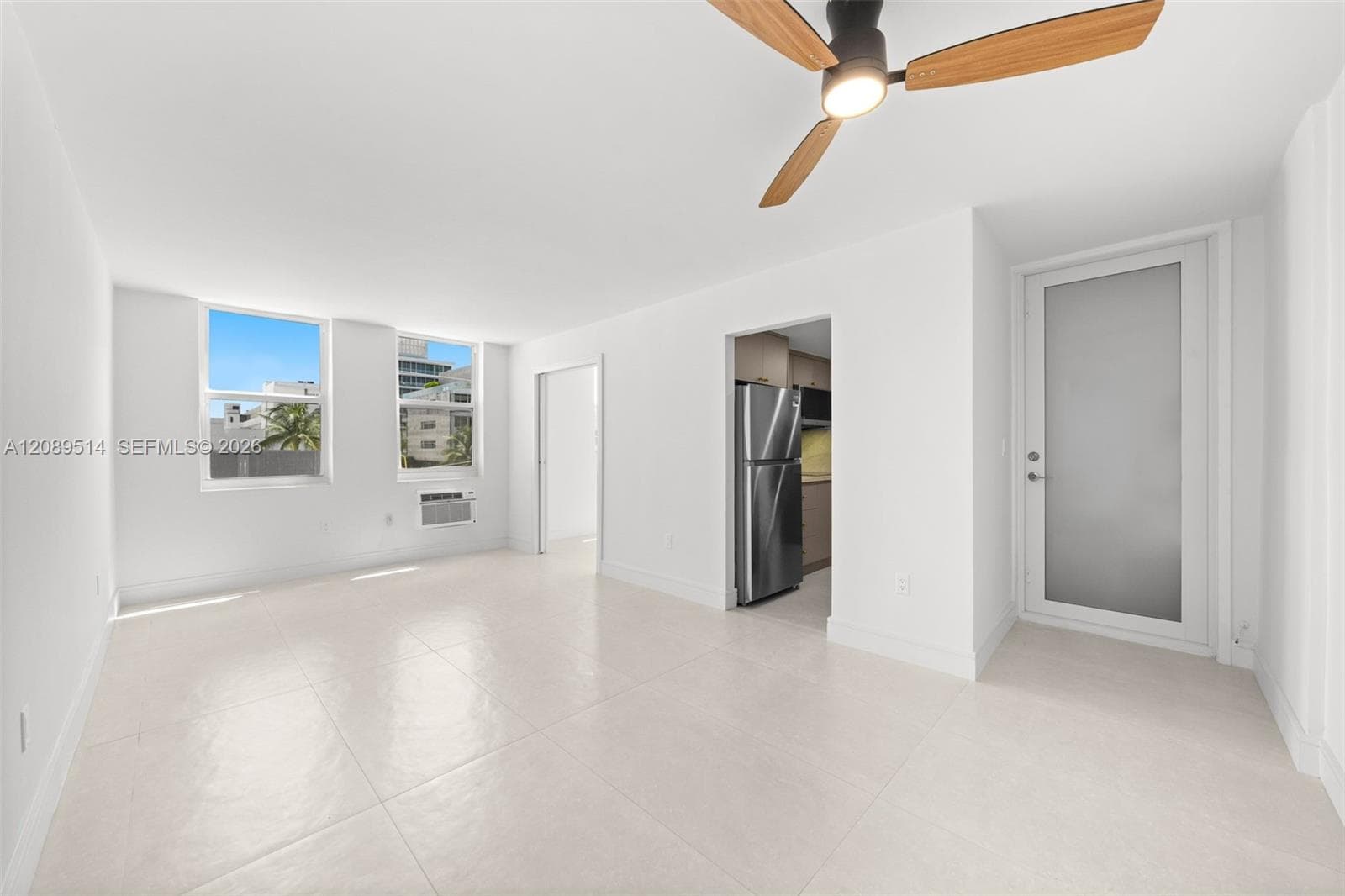 335 Collins Ave # 407, Miami Beach FL 33139