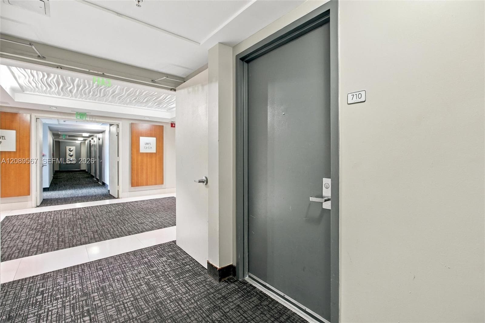 41 SE 5th St # 710, Miami FL 33131