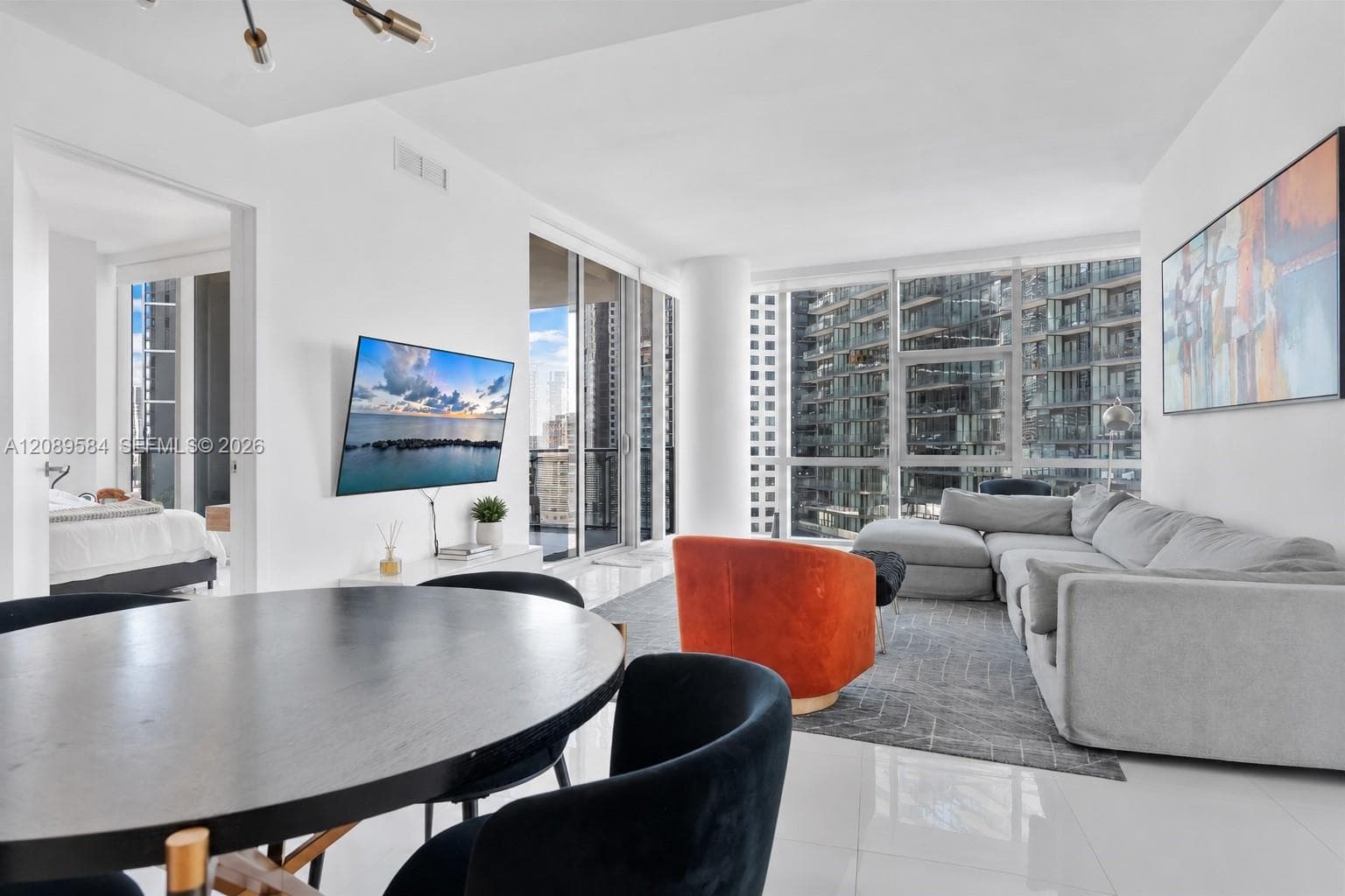 851 NE 1st Ave # 1712, Miami FL 33132