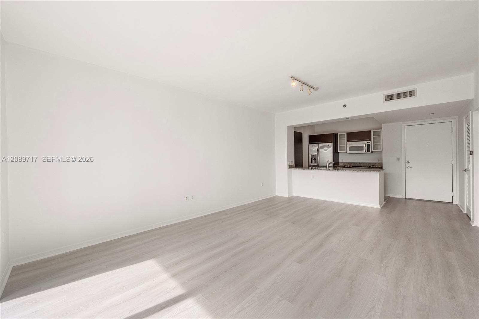 951 Brickell Ave # 1202, Miami FL 33131