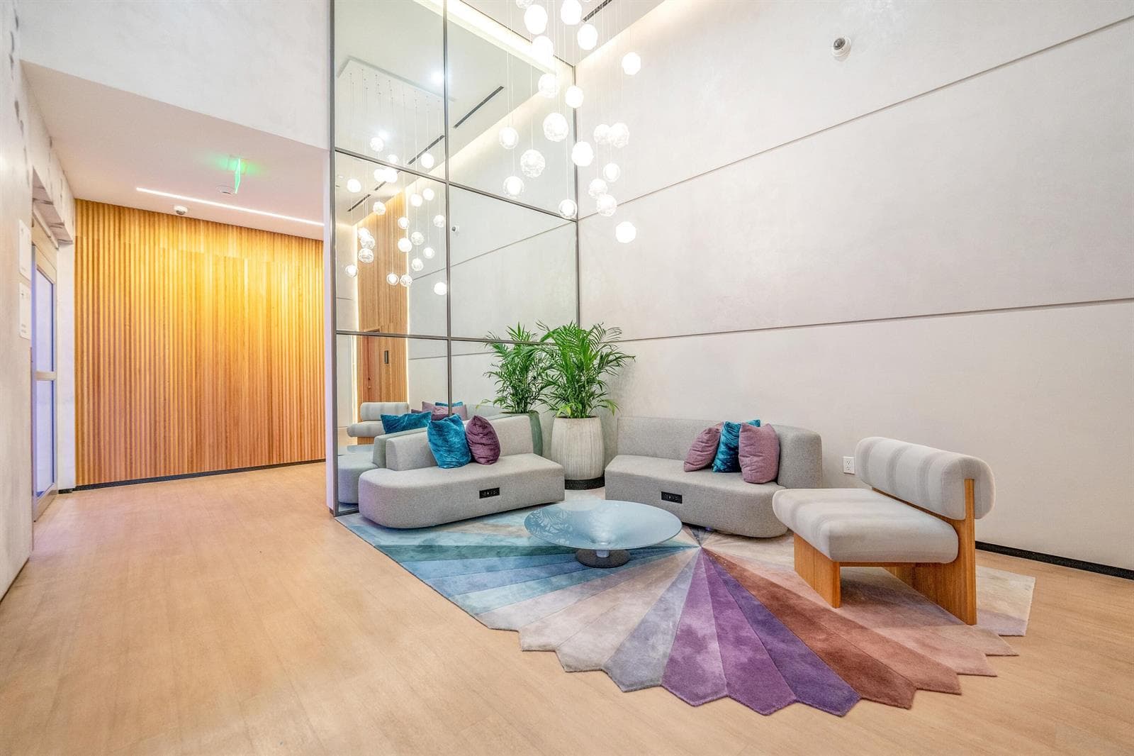 227 NE 2ND Street # 2801, Miami FL 33132