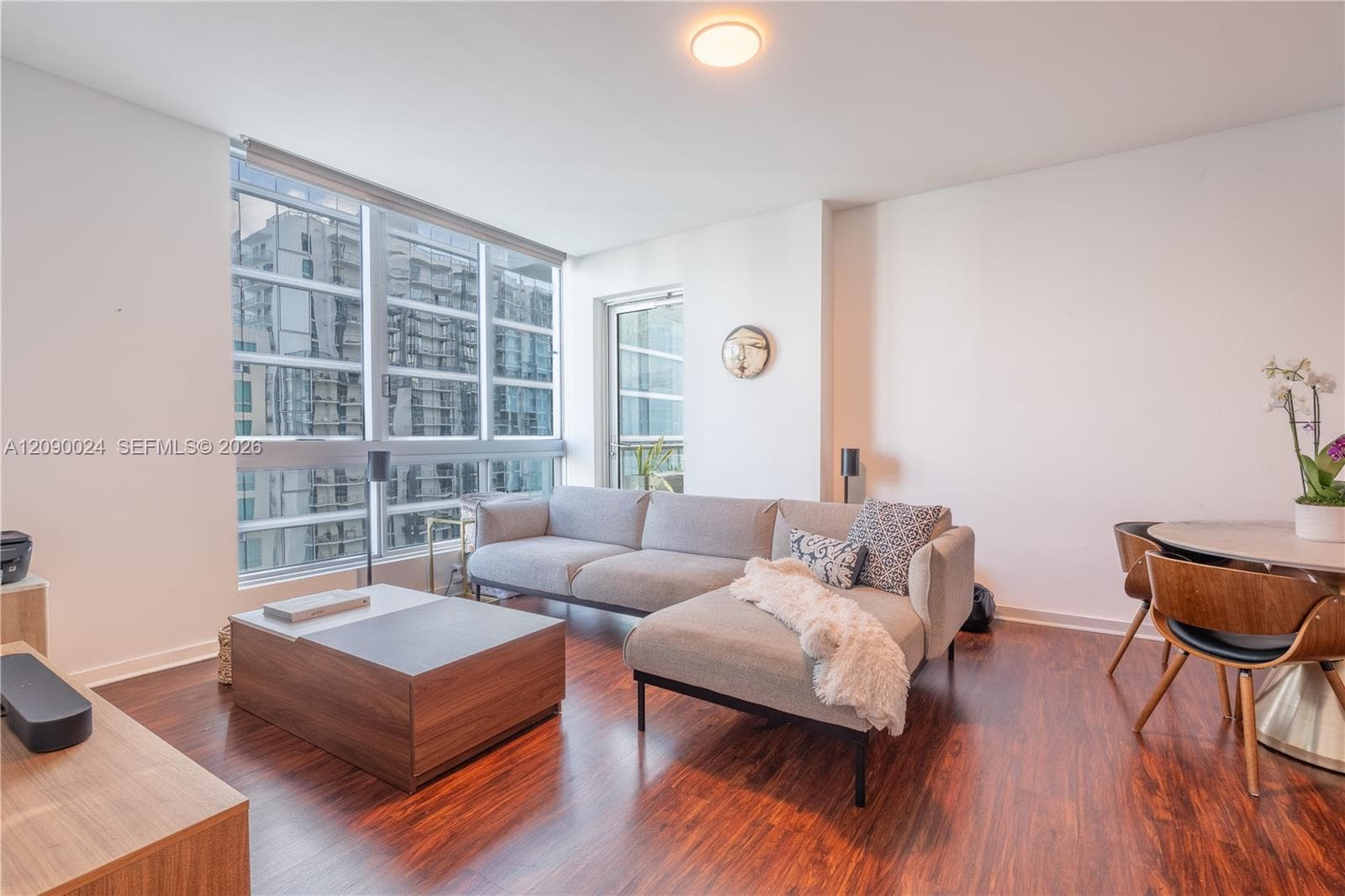300 S Biscayne Blvd # 3504, Miami FL 33131