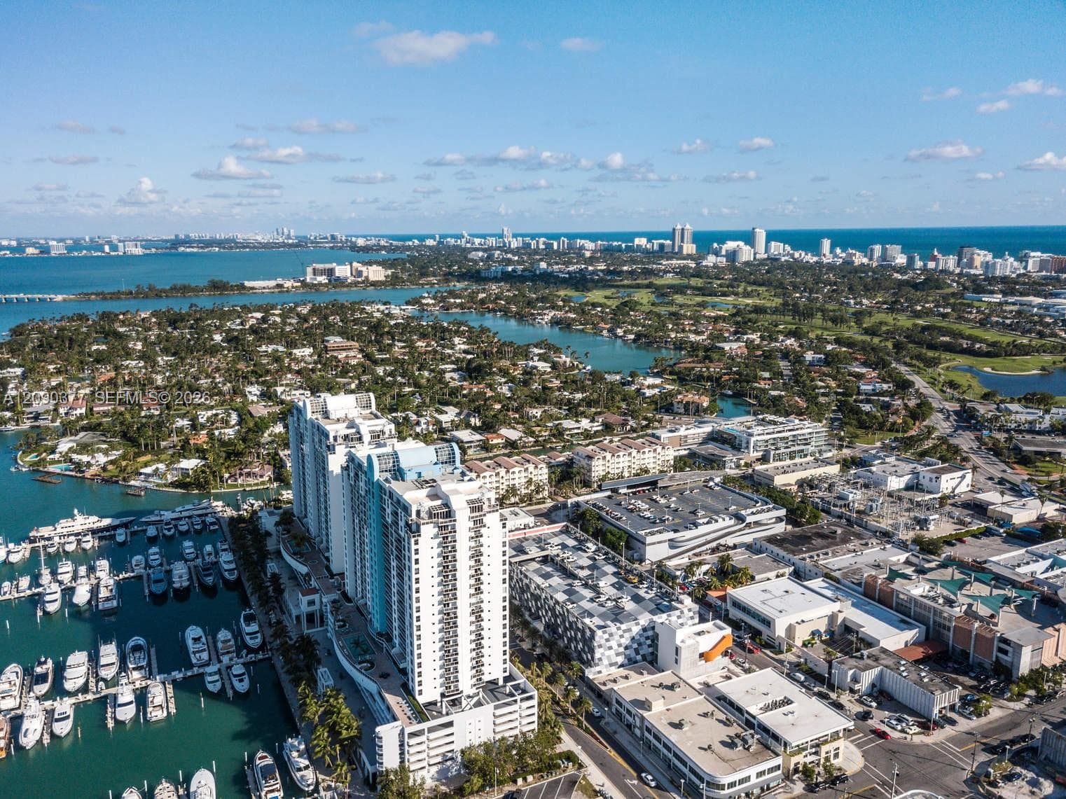 1800 Sunset Harbour Dr # 2105, Miami Beach FL 33139