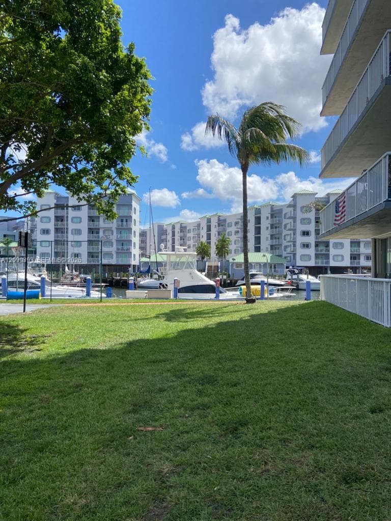 1800 NW 24th Ave # 614, Miami FL 33125
