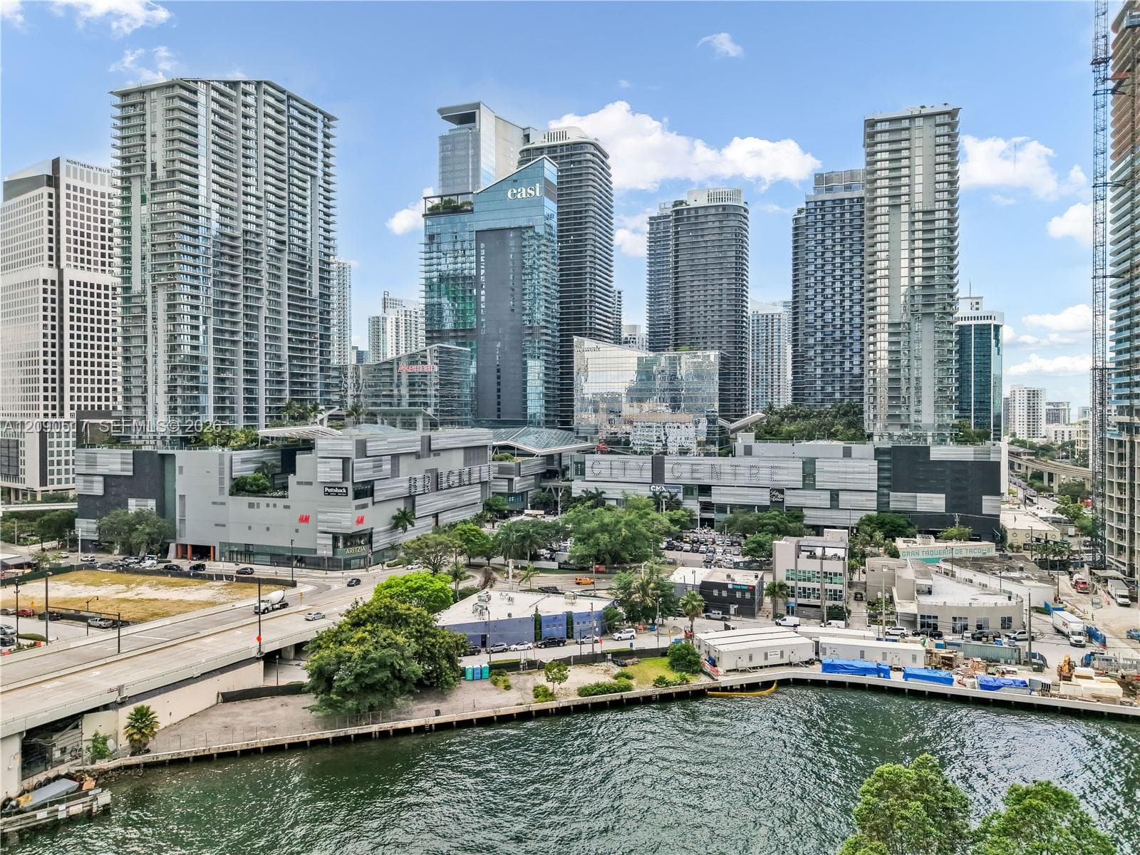 90 SW 3rd St # 308, Miami FL 33130