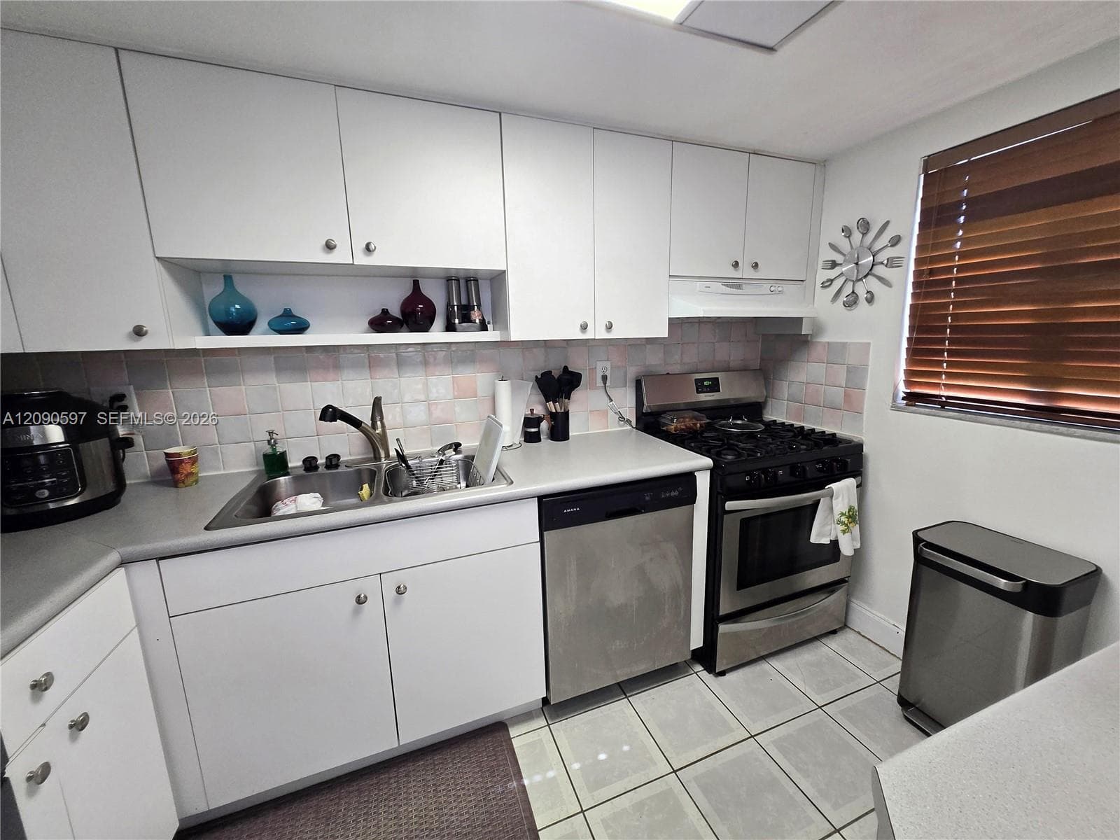 6702 SW 113 CT, Miami FL 33173