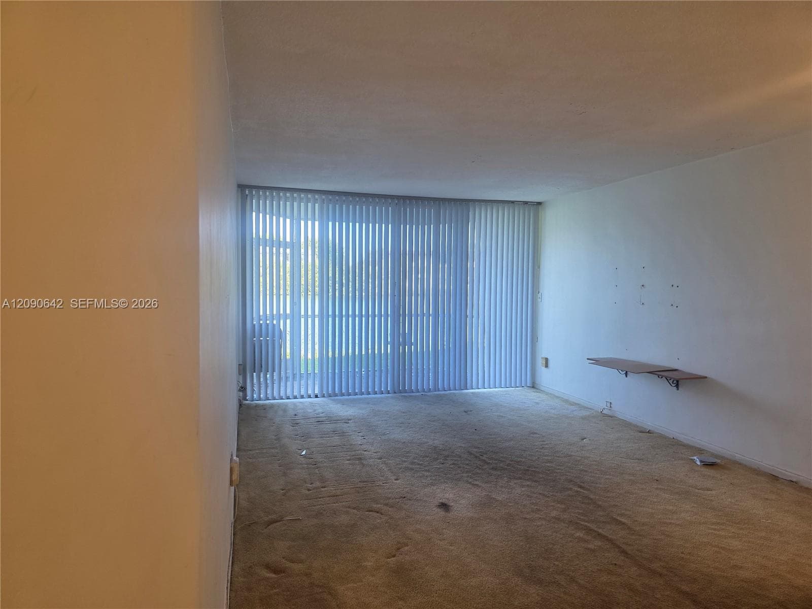 1304 NE 191st St # 128, Miami FL 33179