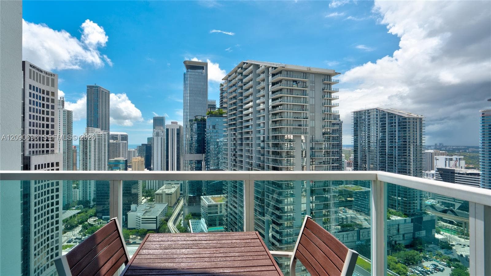 41 SE 5th St # 2212, Miami FL 33131