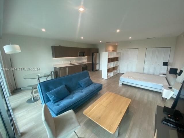 1600 SW 1st Ave # 811, Miami FL 33129