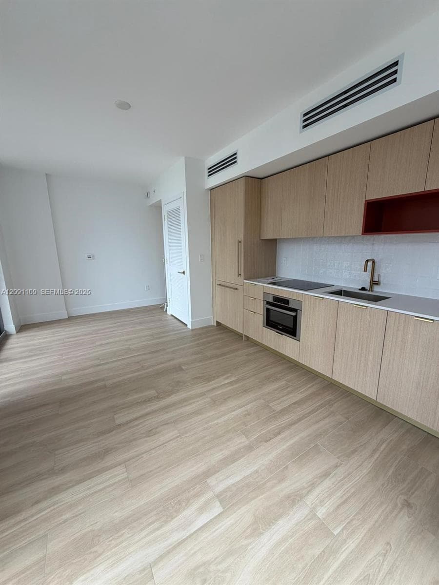 90 NE 32nd Street # 427, Miami FL 33127