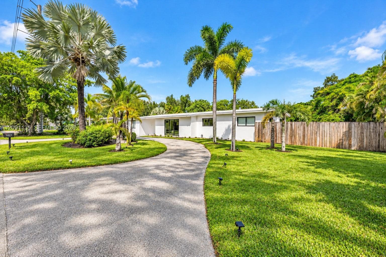 9401 SW 82nd Ave, Miami FL 33156