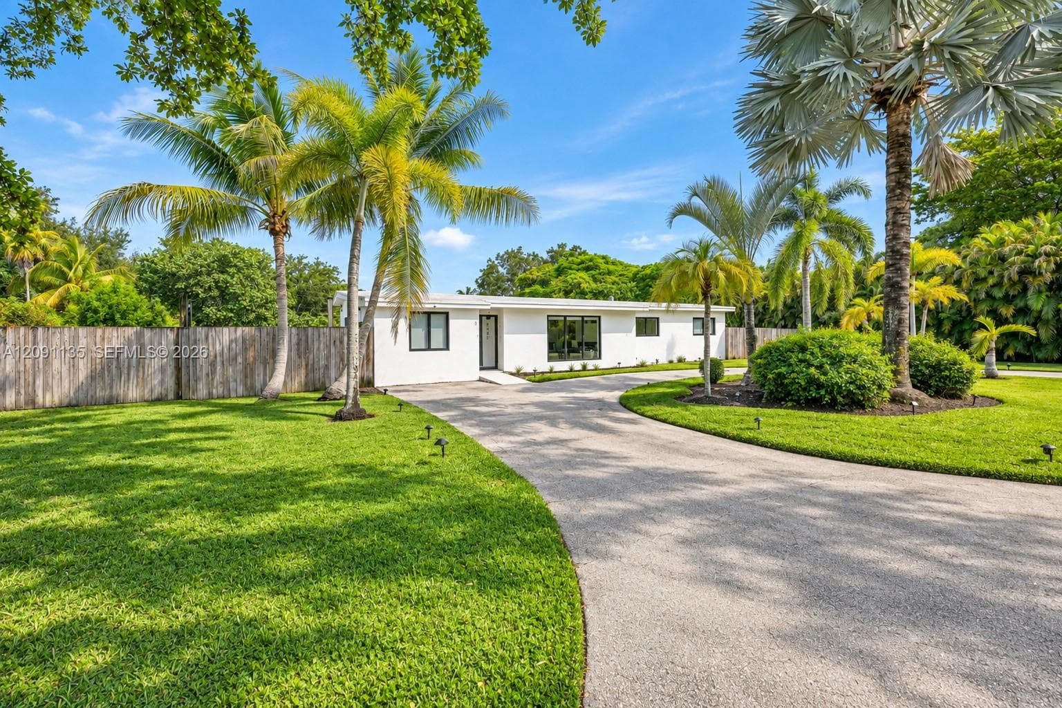 9401 SW 82nd Ave, Miami FL 33156