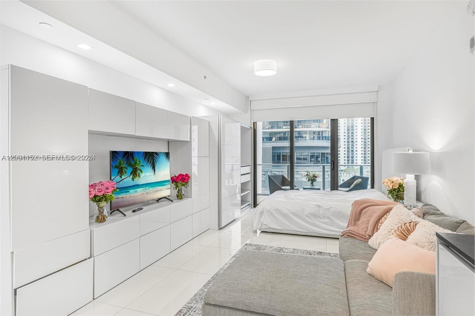 1010 Brickell Ave # 1710, Miami FL 33131