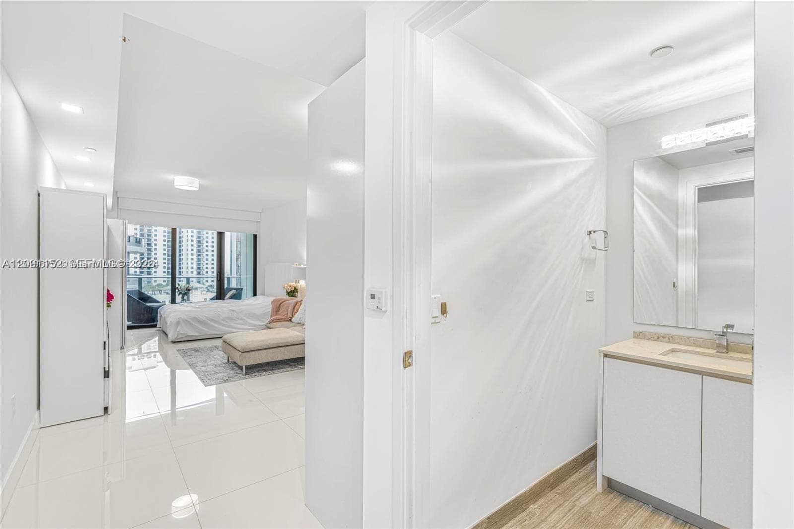 1010 Brickell Ave # 1710, Miami FL 33131