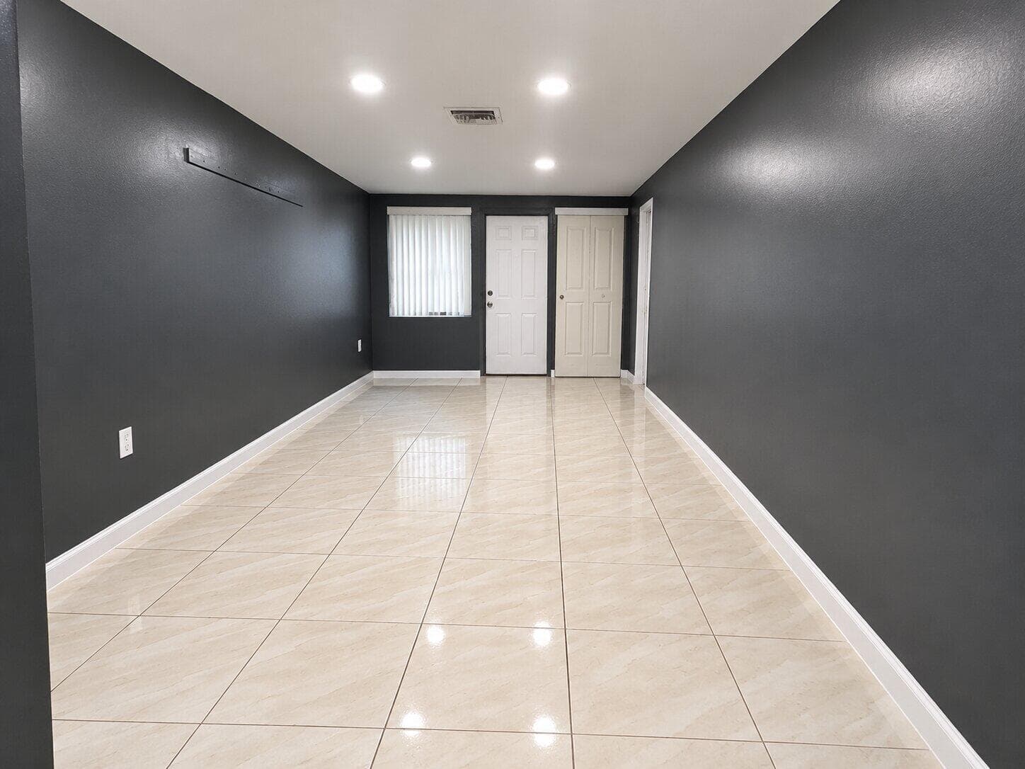 12700 WOOD Street, Miami FL 33167