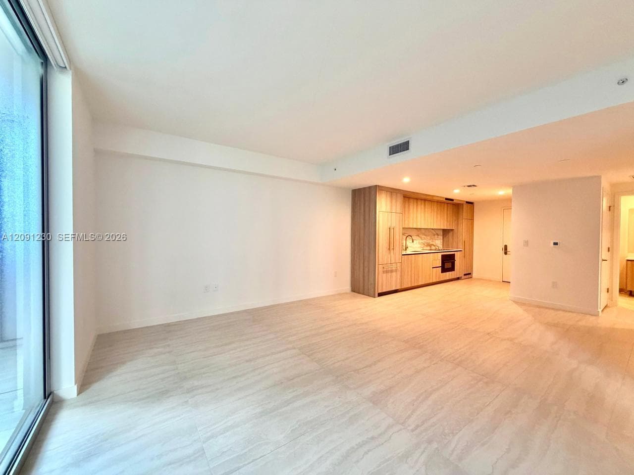 77 SE 5th st # 2506, Miami FL 33131