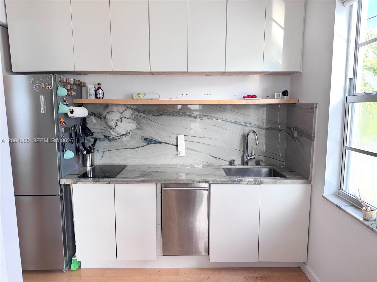 123 3rd St # 10, Miami Beach FL 33139