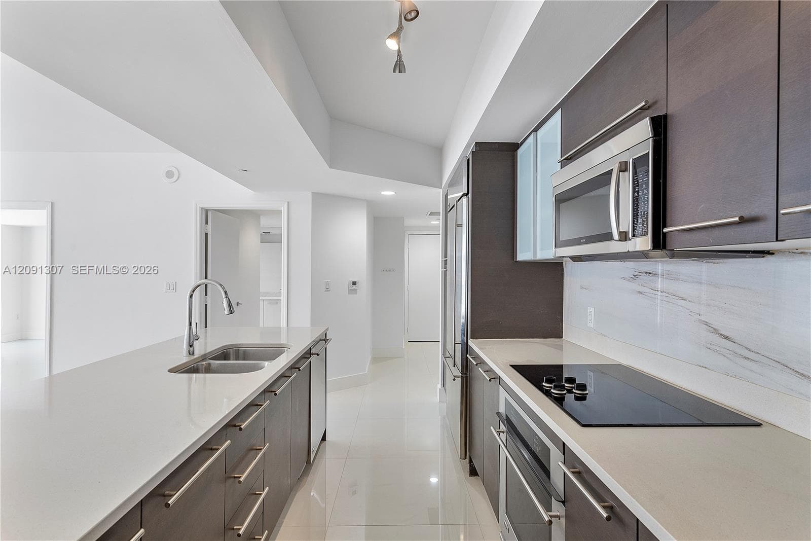 55 SE 6th St # 3605, Miami FL 33131