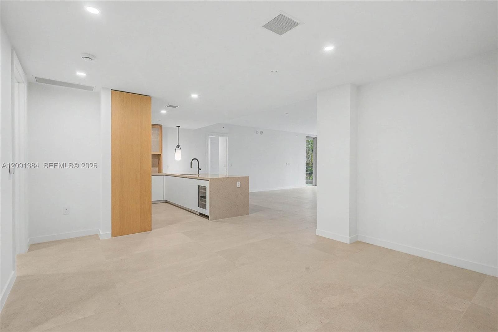 2200 Brickell Avenue # 405, Miami FL 33129