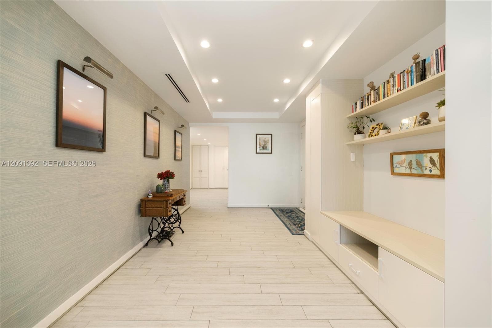 445 Grand Bay Dr # 104, Key Biscayne FL 33149
