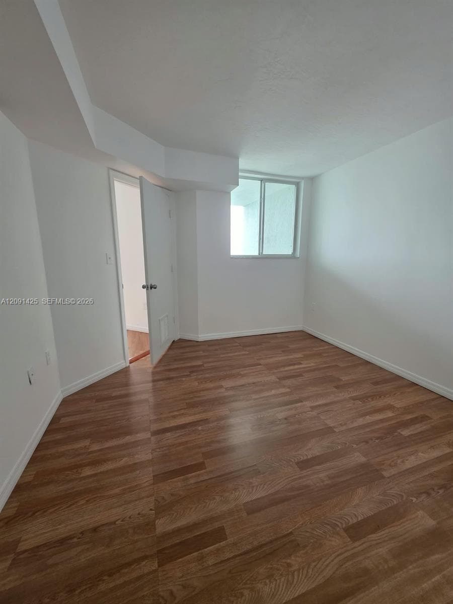 102 SW 6th Ave # 604, Miami FL 33130