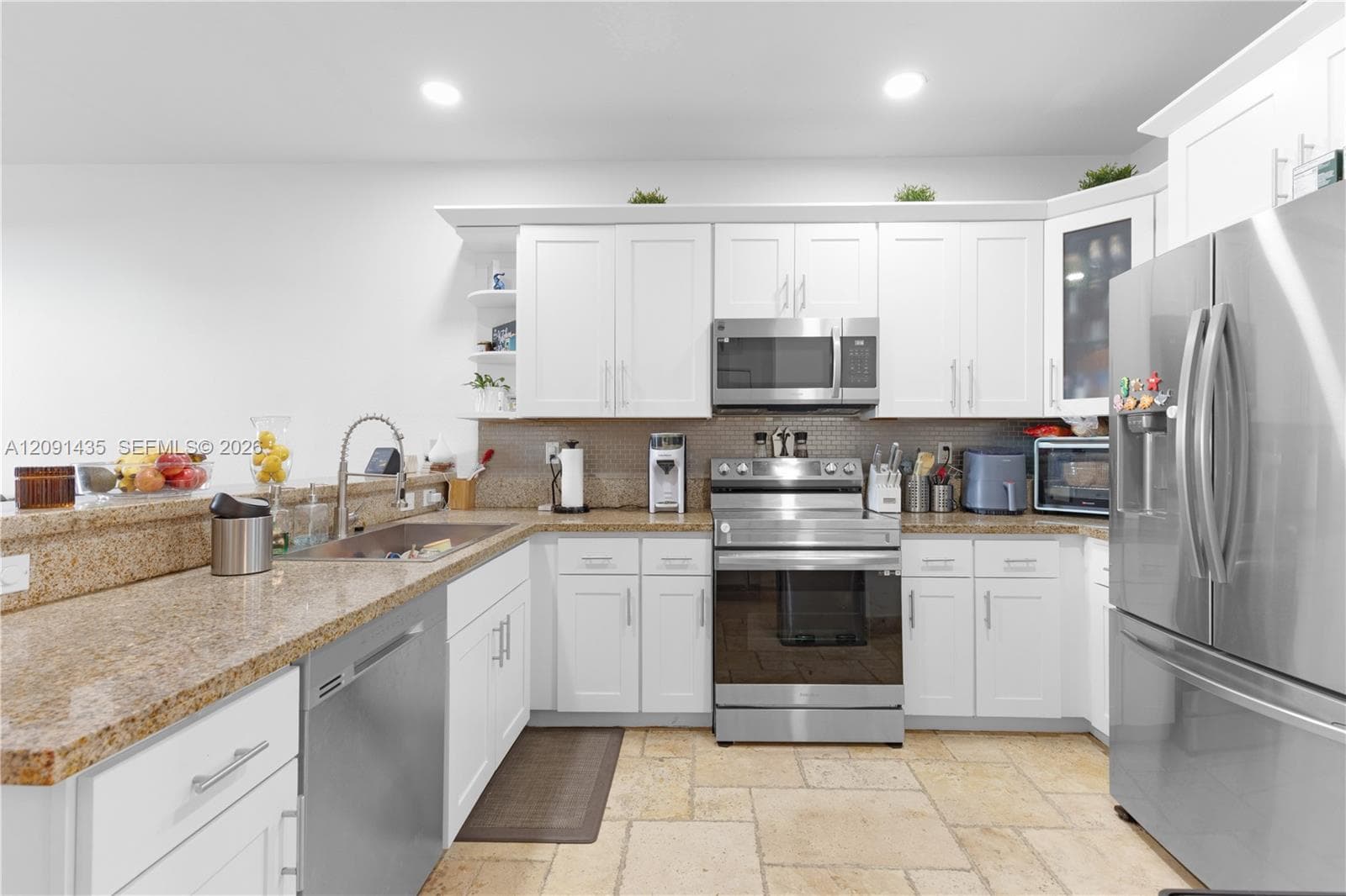 7475 NW 116th Ave, Doral FL 33178