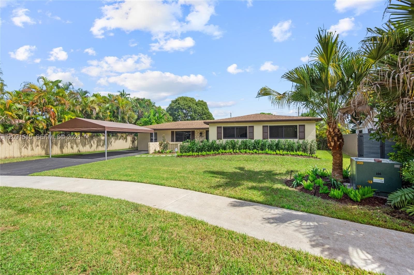 10221 SW 109th St, Miami FL 33176