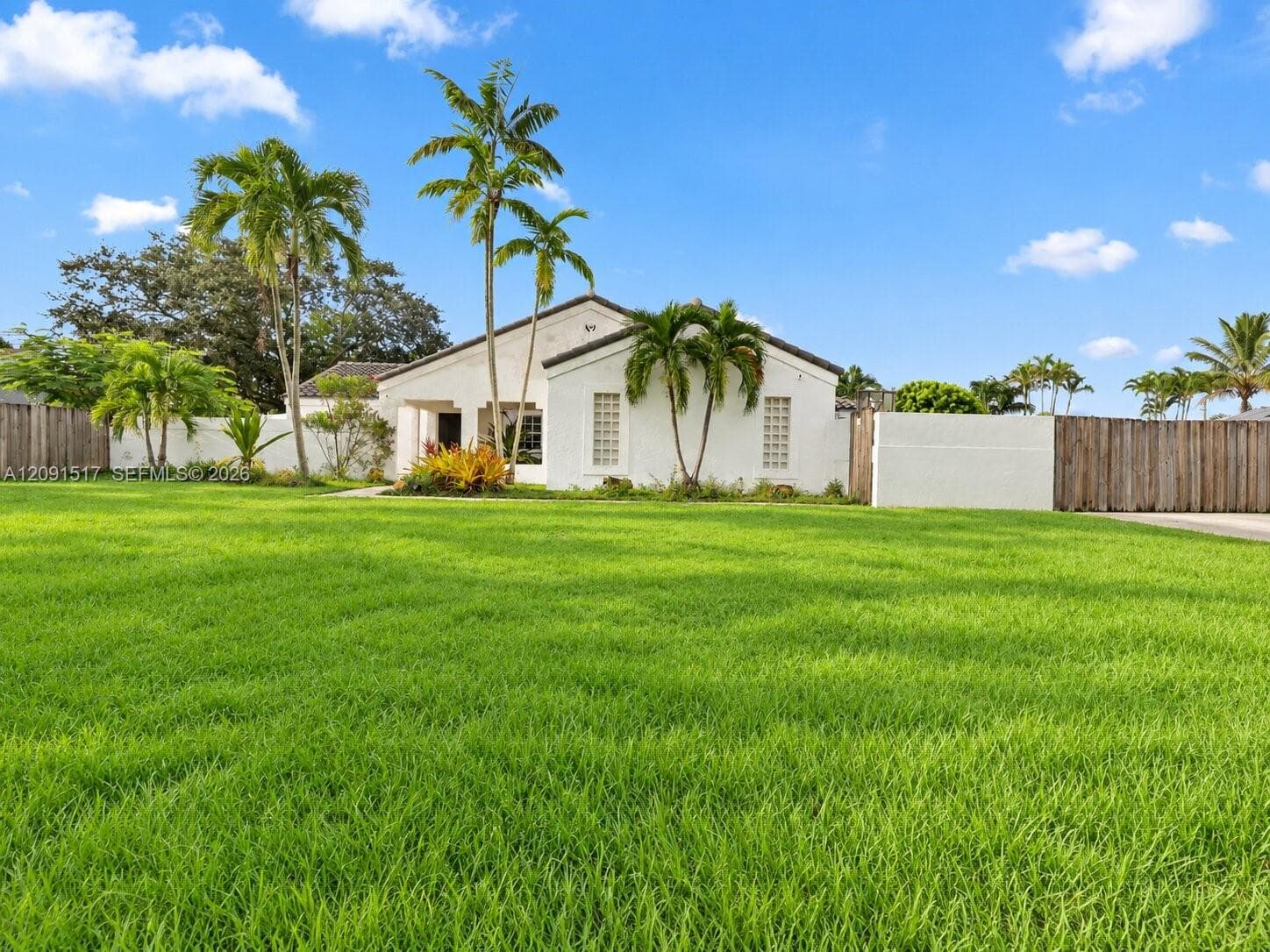 15221 SW 158th St, Miami FL 33187