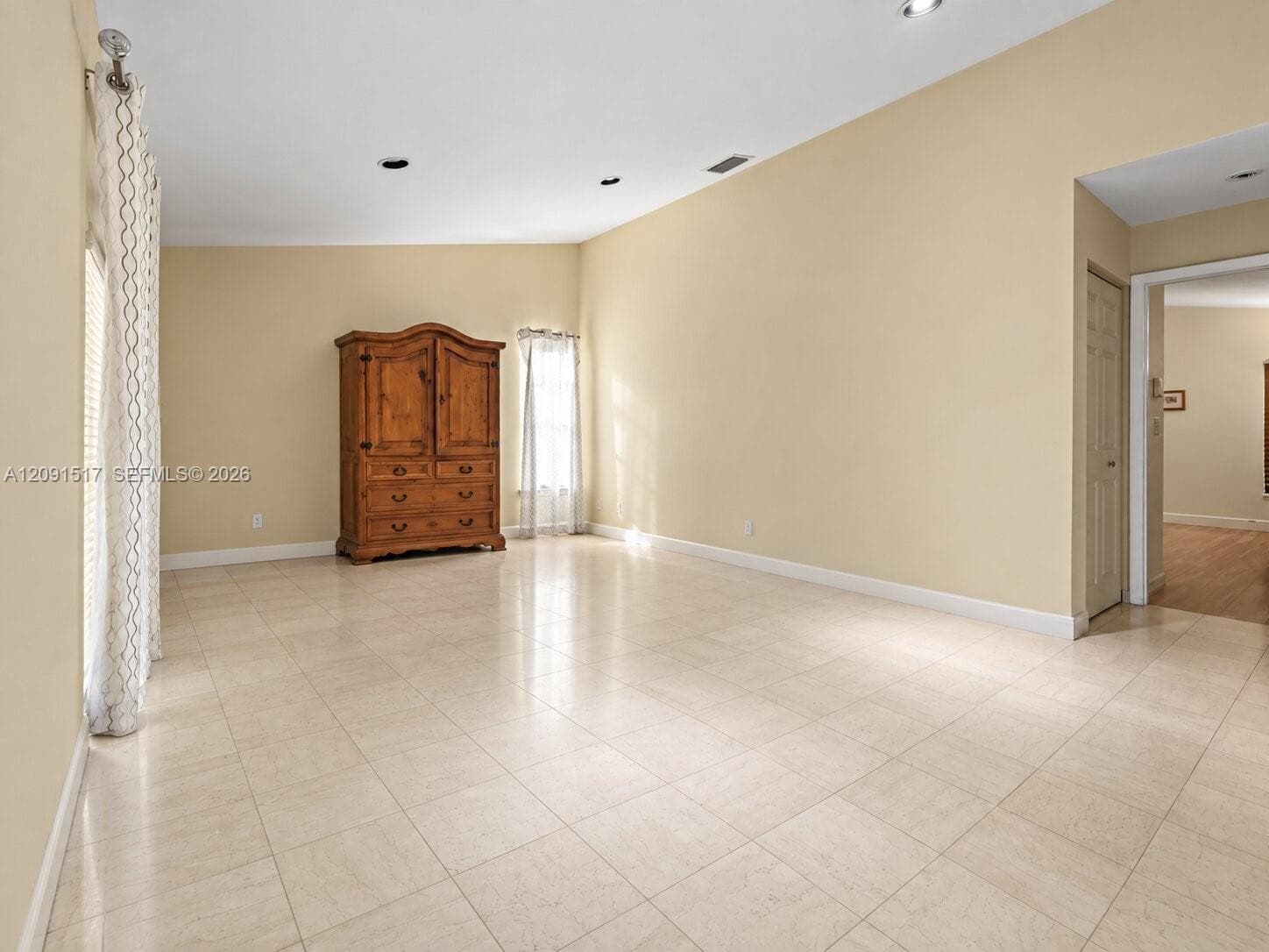 15221 SW 158th St, Miami FL 33187