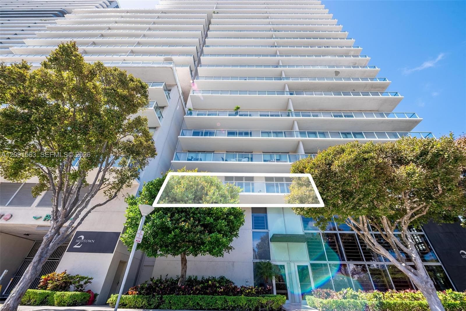 3470 E Coast Ave # H0302, Miami FL 33137