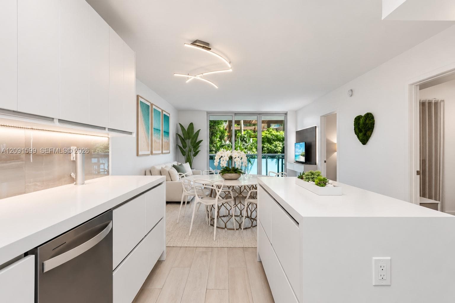 2301 Collins Ave # 318, Miami Beach FL 33139