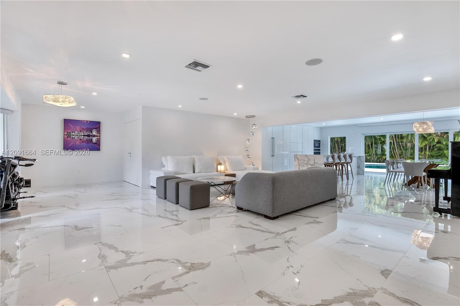 20501 NE 22nd Pl, Miami FL 33180