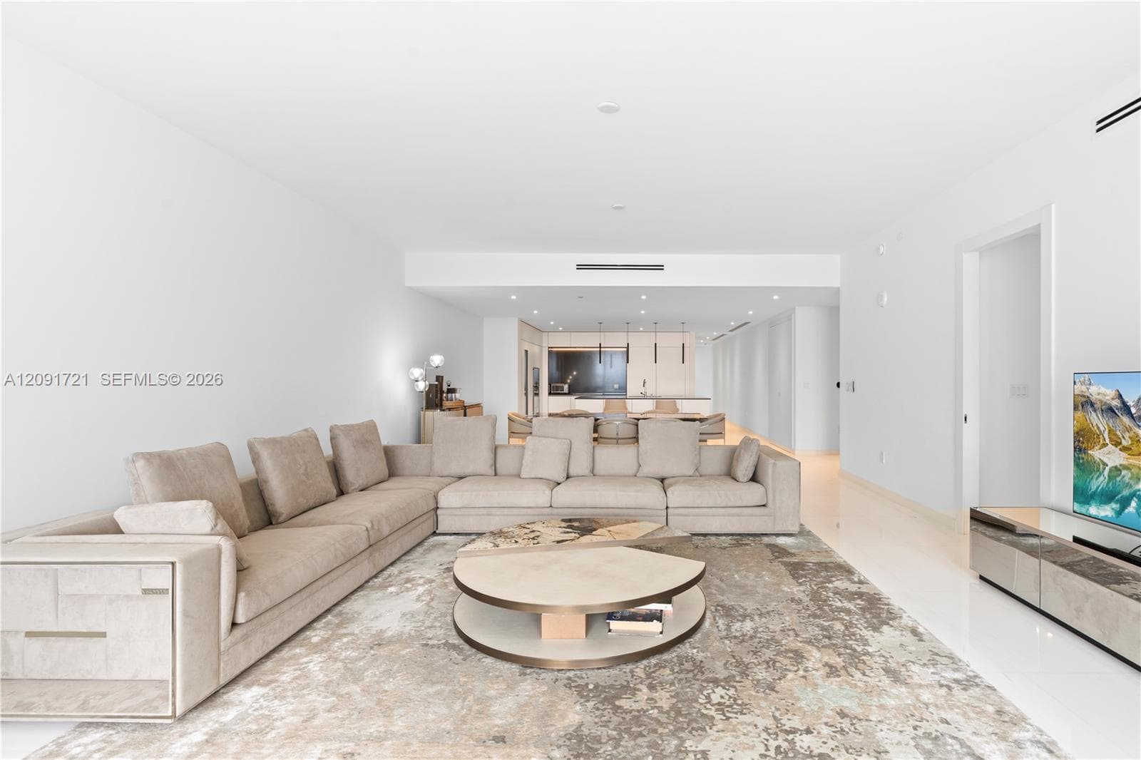 300 Biscayne Boulevard Way # 3304C, Miami FL 33131