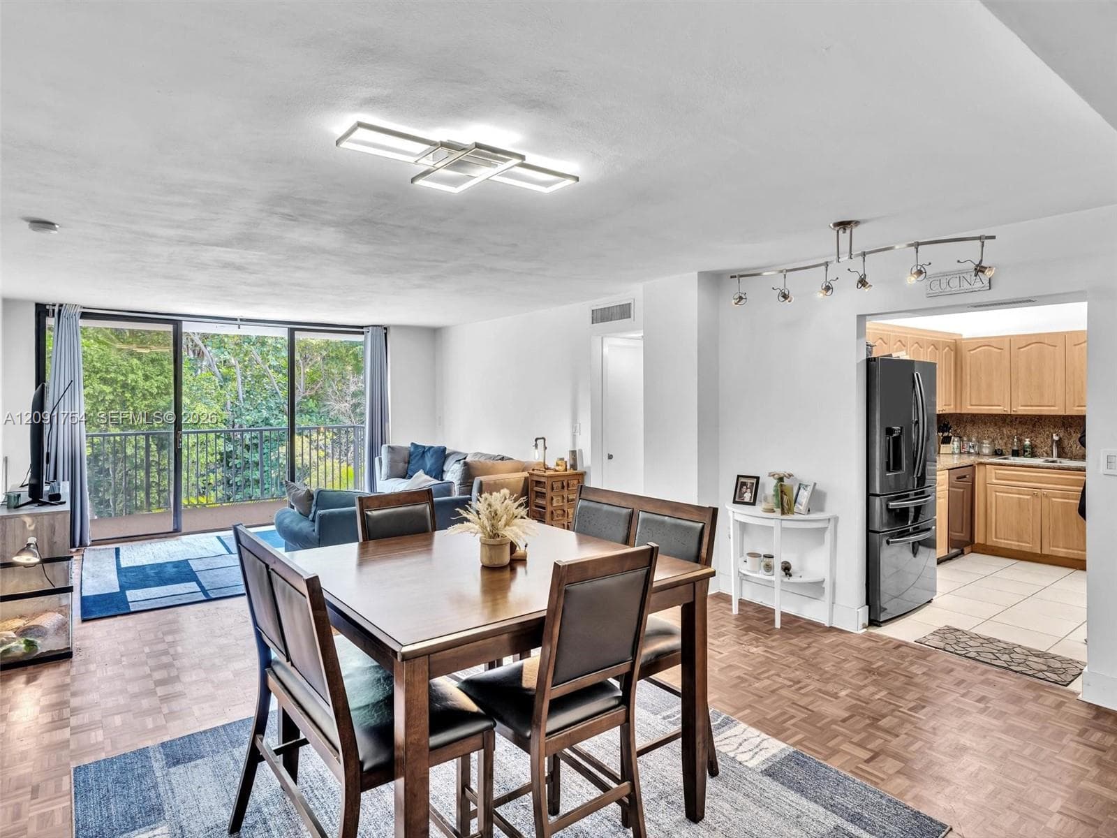 101 Ocean Lane Dr # 209, Key Biscayne FL 33149