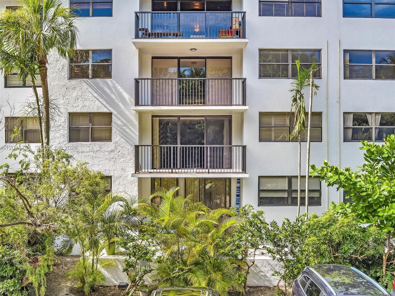 101 Ocean Lane Dr # 209, Key Biscayne FL 33149