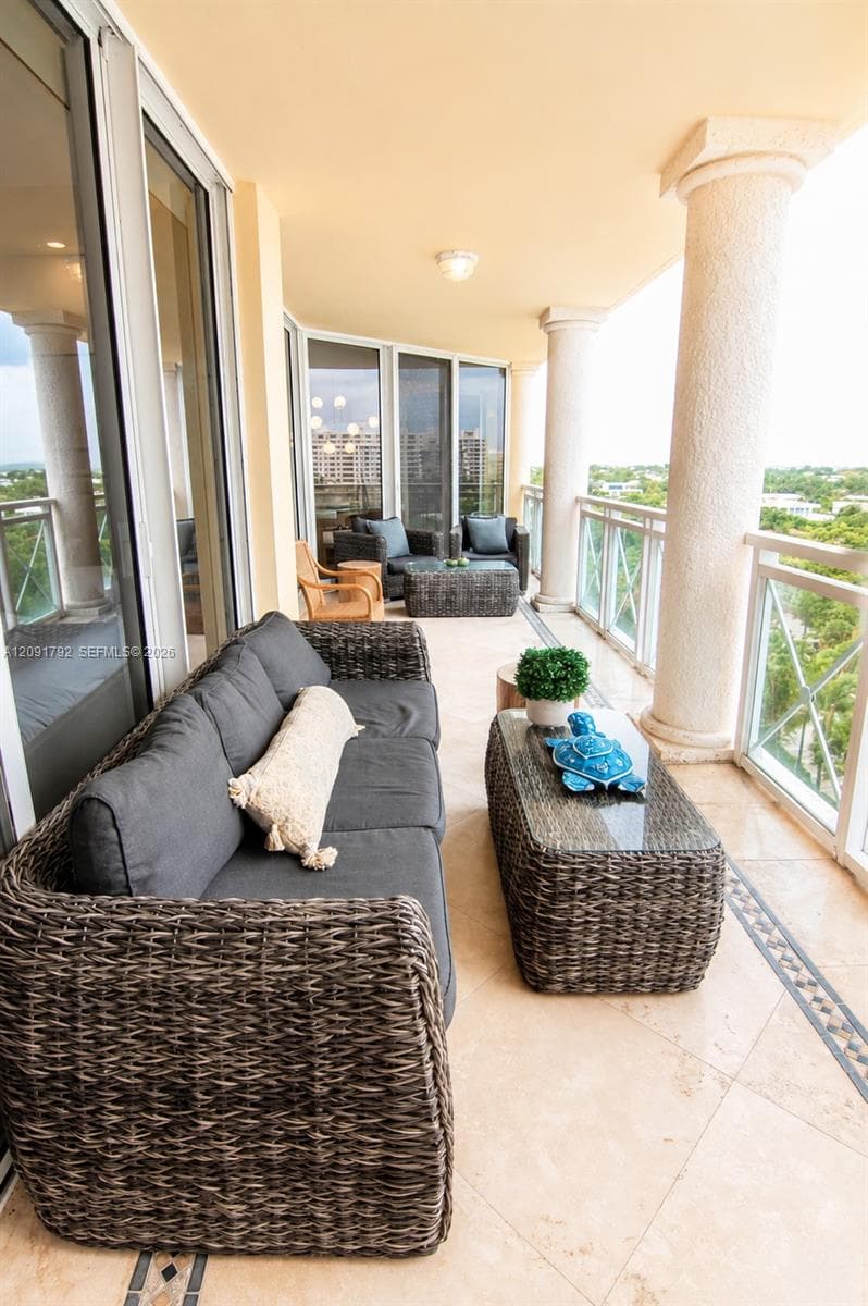 430 Grand Bay Dr # 606, Key Biscayne FL 33149