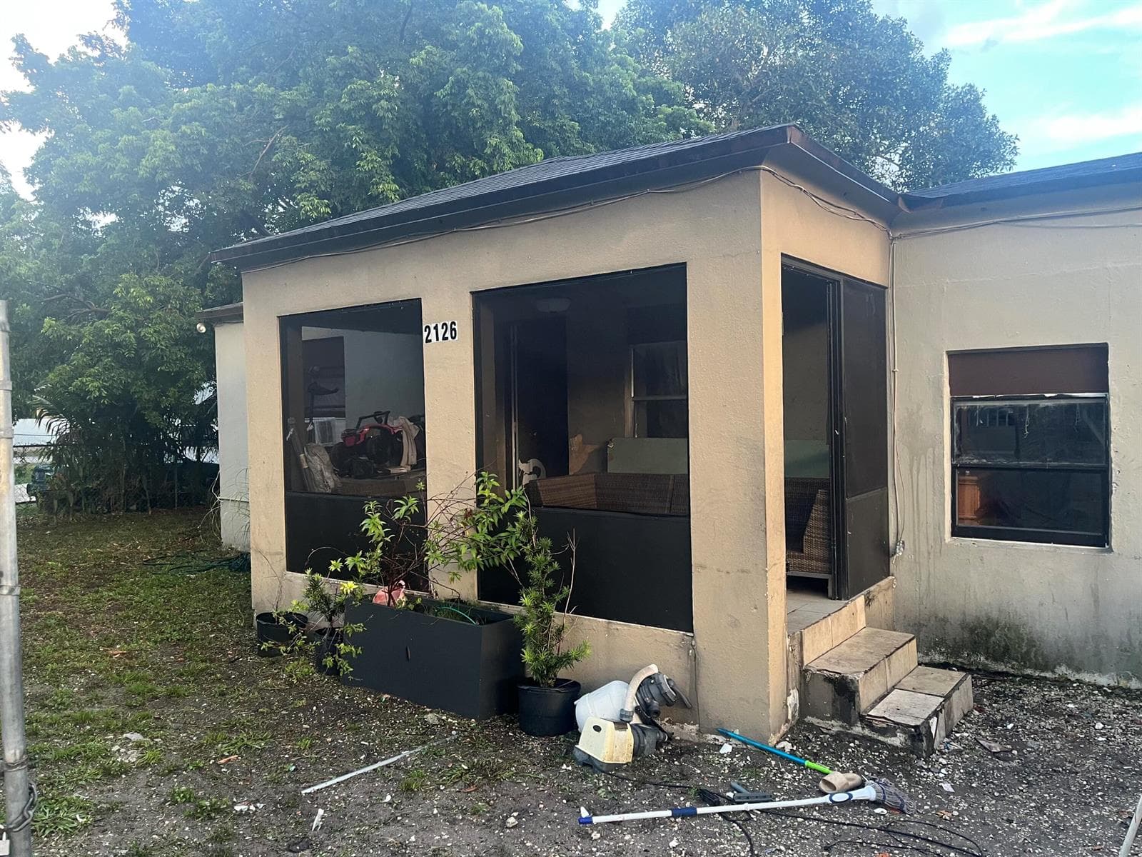 2126 NW 92ND Street, Miami FL 33147