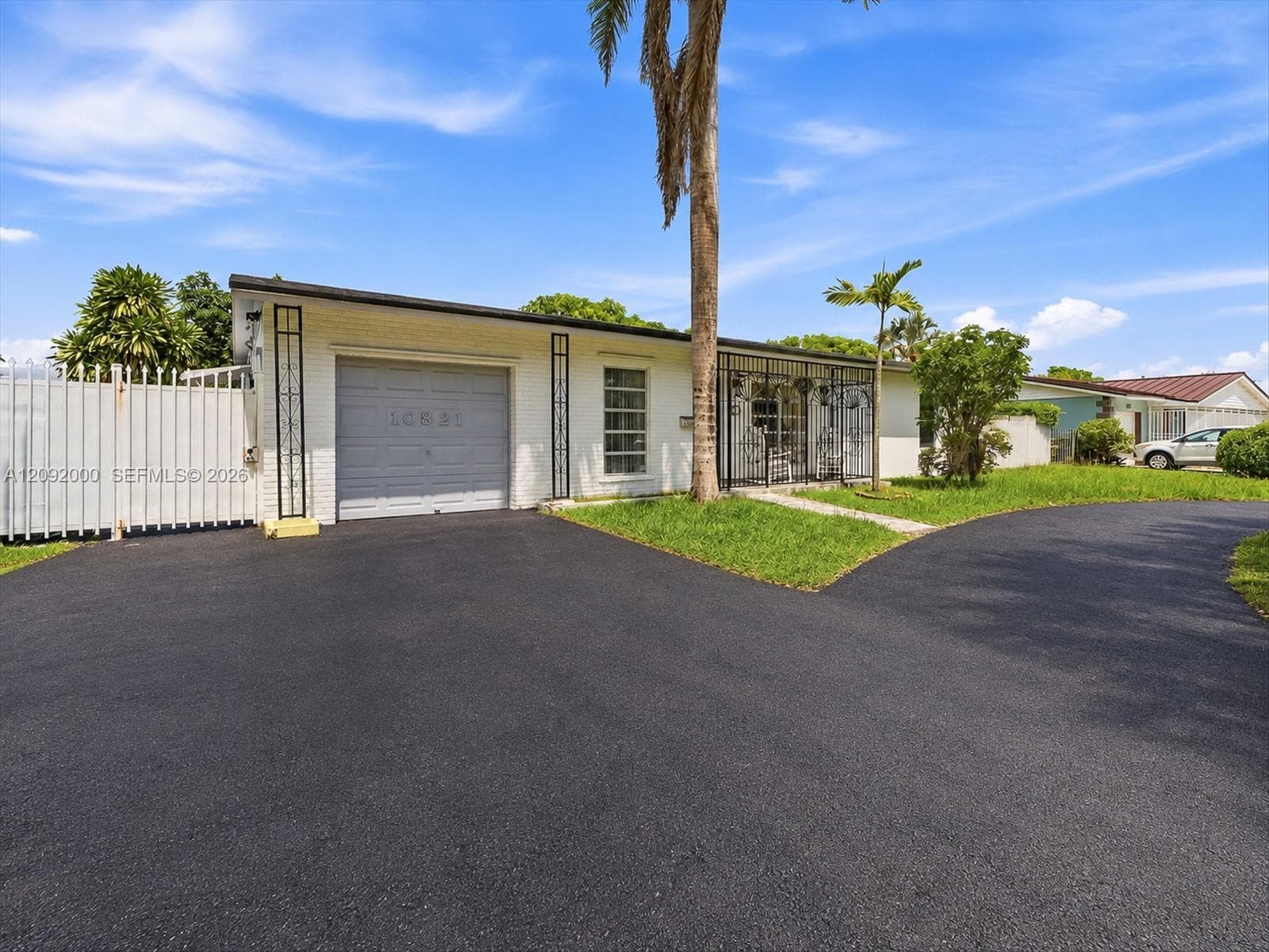 10321 Fairway Heights Blvd, Miami FL 33157