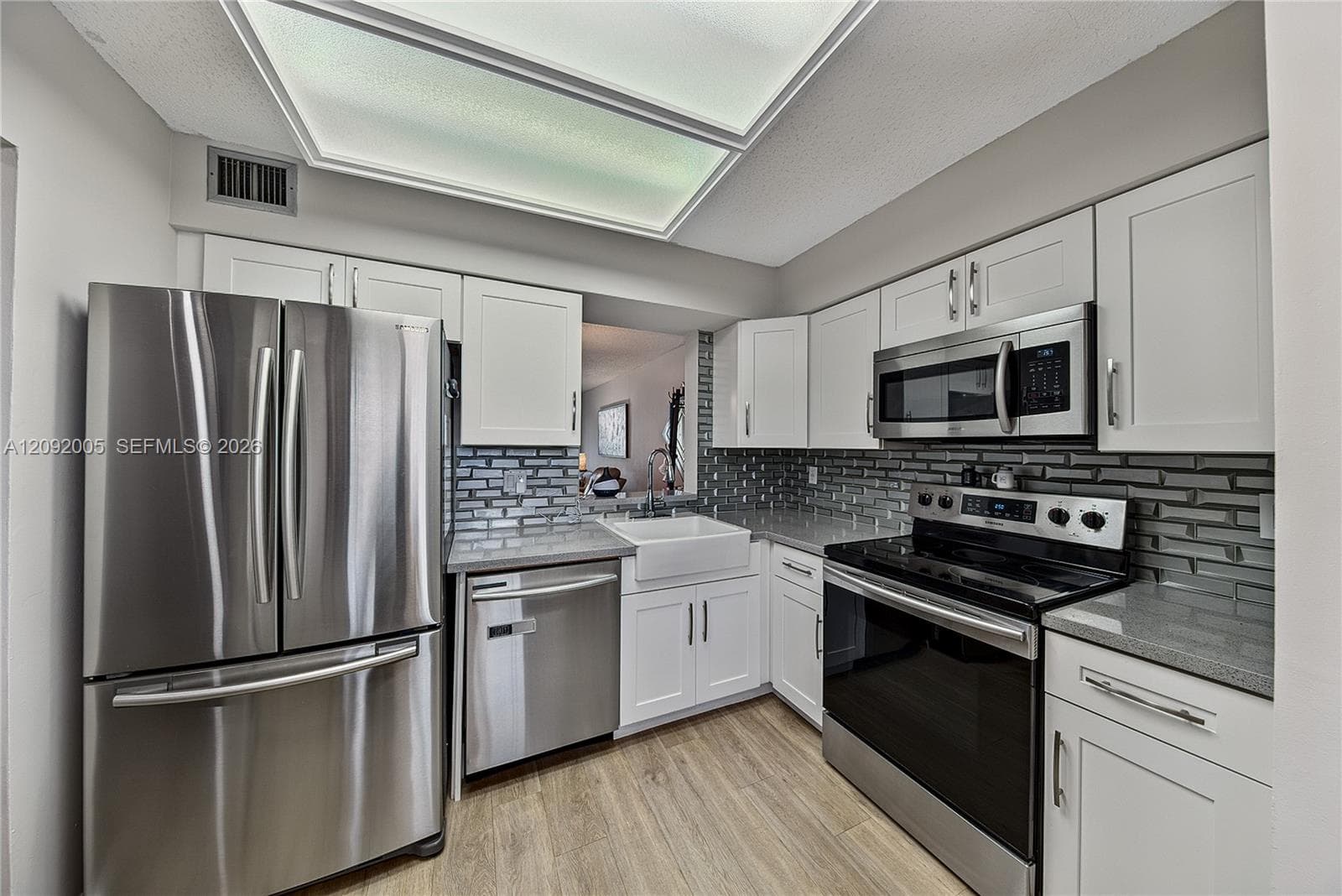 7301 NW 1st St # 401, Margate FL 33063