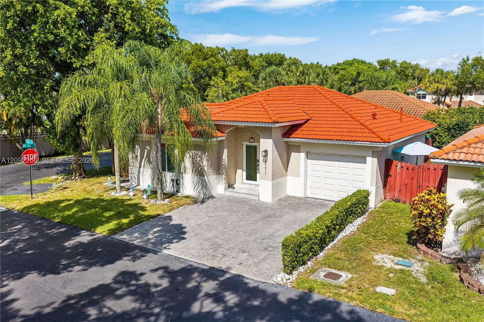 5771 NW 98th Ct, Doral FL 33178