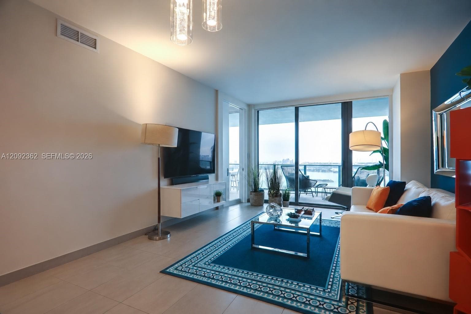 650 NE 32nd St # 4105, Miami FL 33137