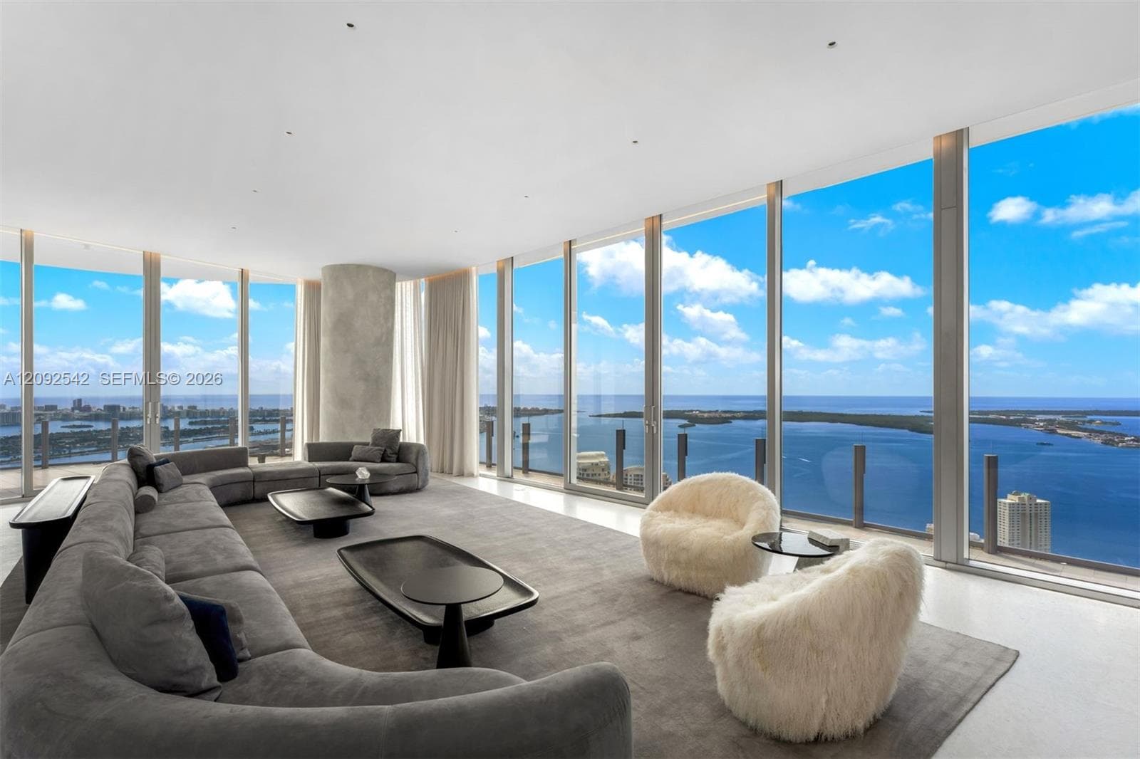300 Biscayne Boulevard Way, Miami FL 33131