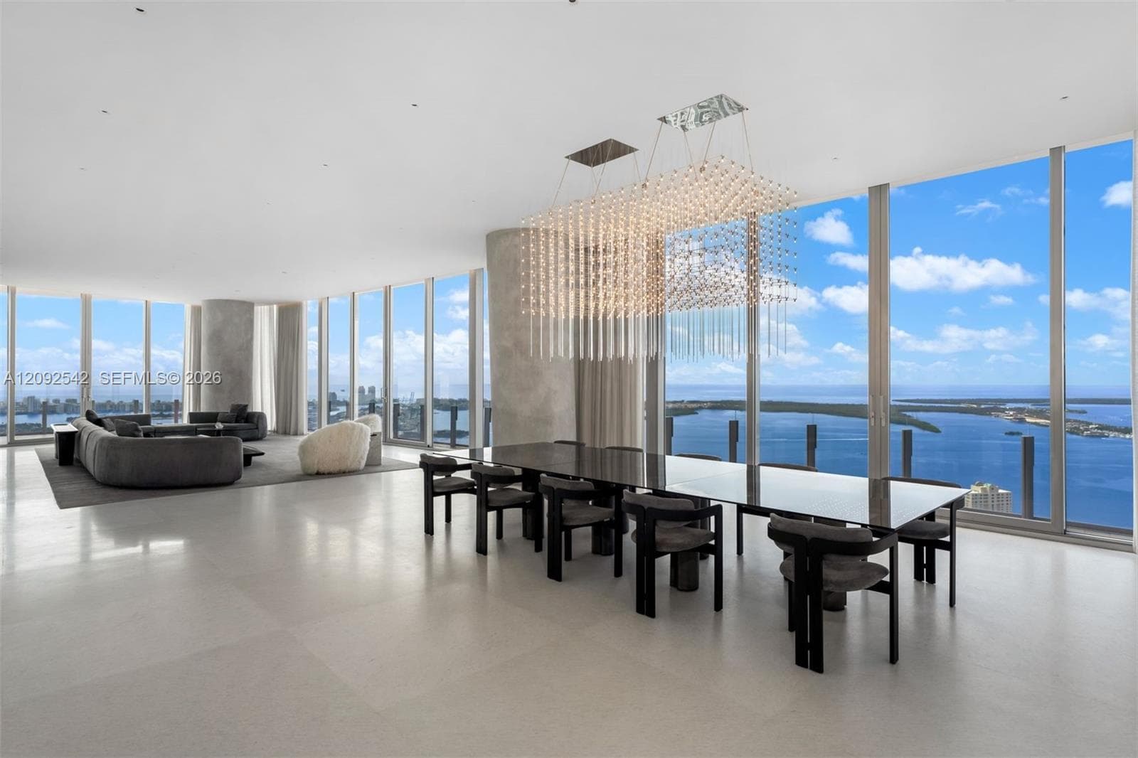 300 Biscayne Boulevard Way, Miami FL 33131
