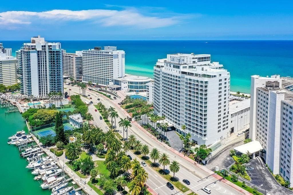 5401 E Collins Ave # 601, Miami Beach FL 33140