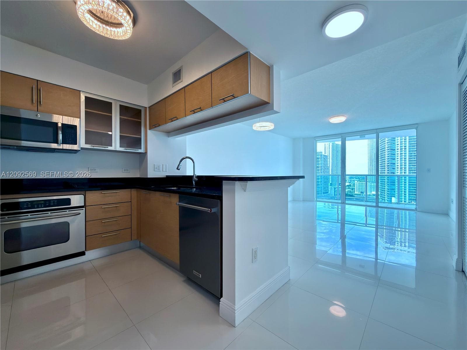 31 SE 5th St # 2307, Miami FL 33131