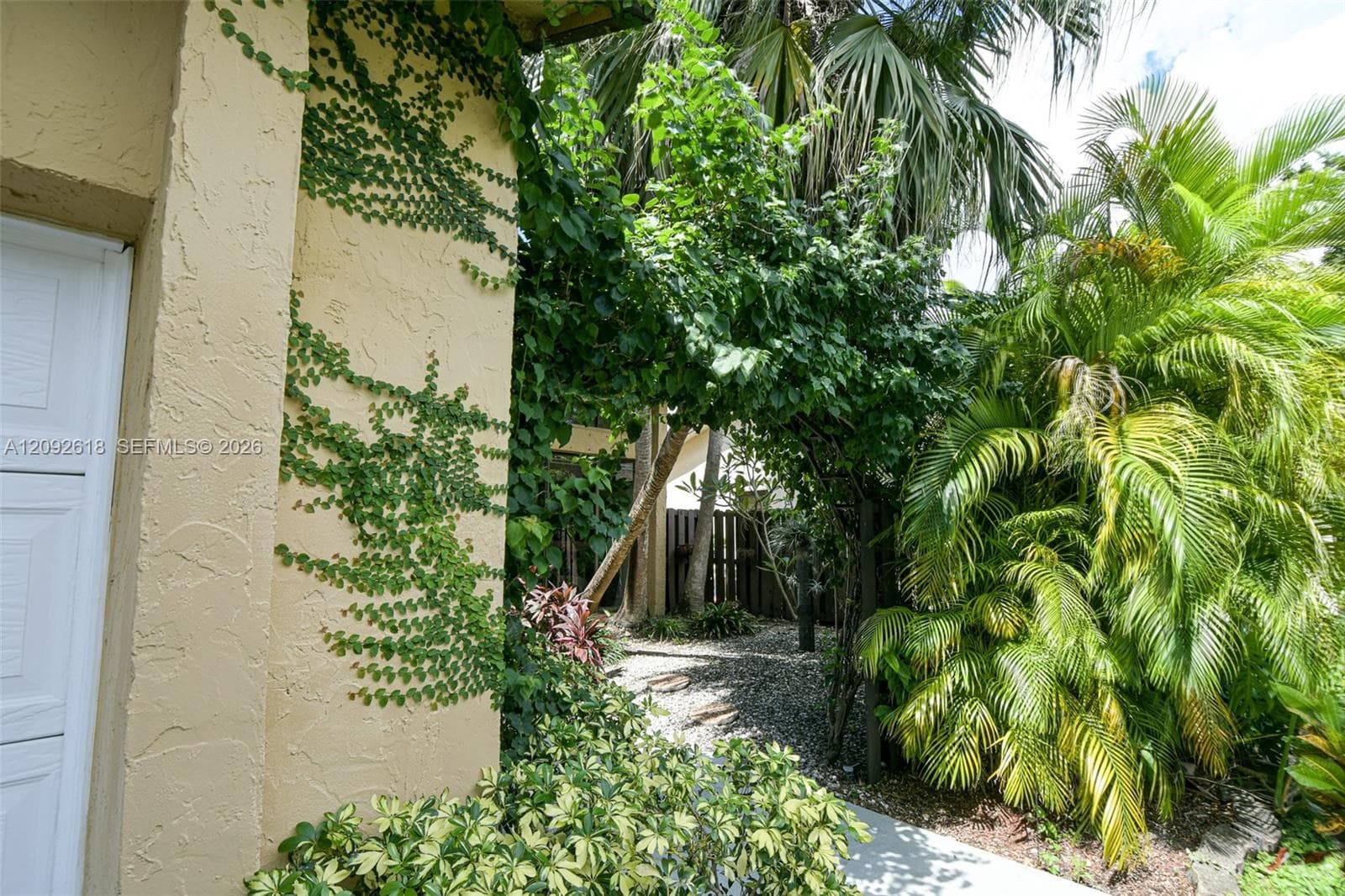 11624 SW 135th Pl, Miami FL 33186