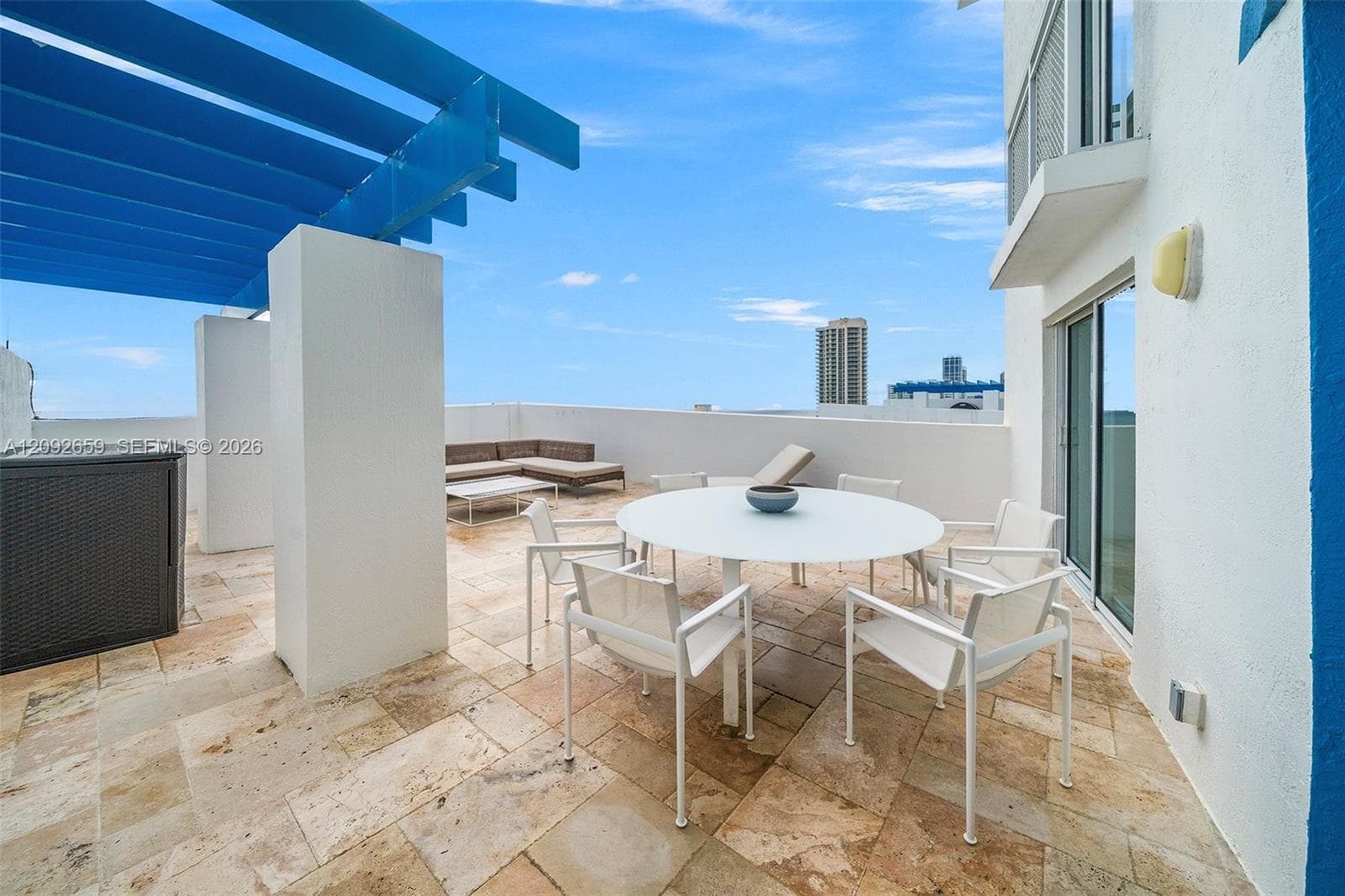 7600 Collins Ave # 1012, Miami Beach FL 33141